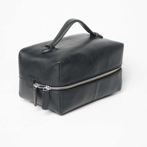 Finesse Leather Accessories Pouch